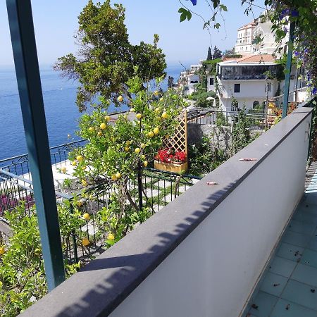 Amalfi Blue Flowers A Kültér fotó