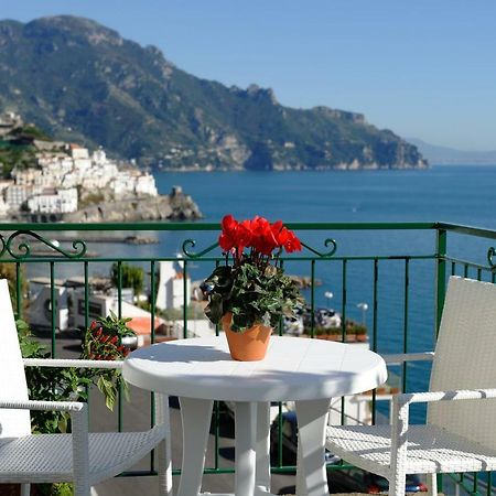 Amalfi Blue Flowers A Apartman Kültér fotó