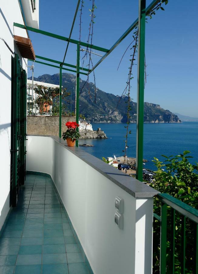 Amalfi Blue Flowers A Apartman Kültér fotó